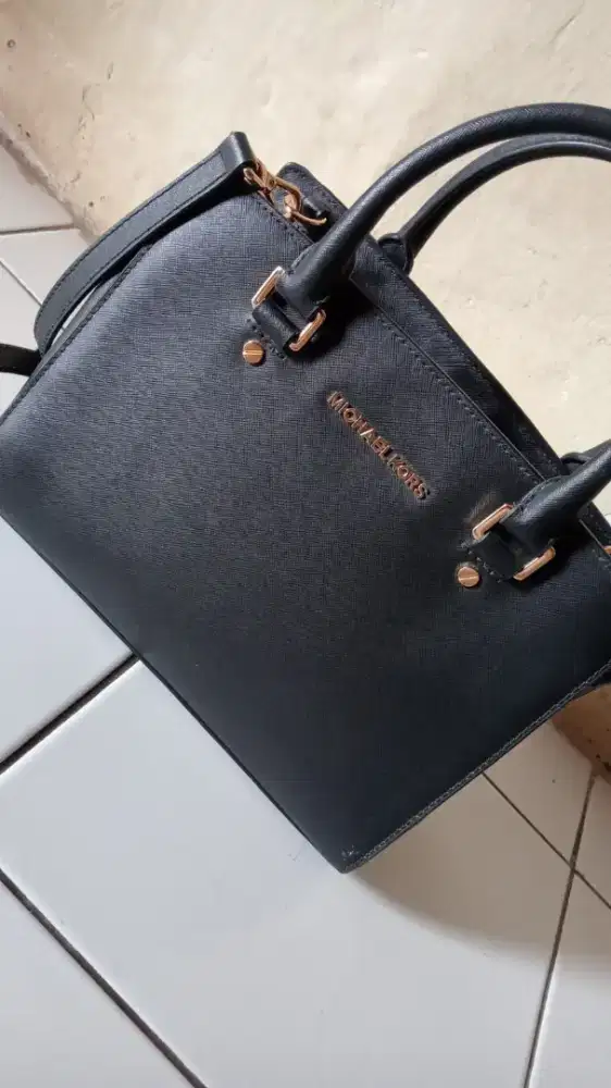 Dijual tas bekas kondisi baik