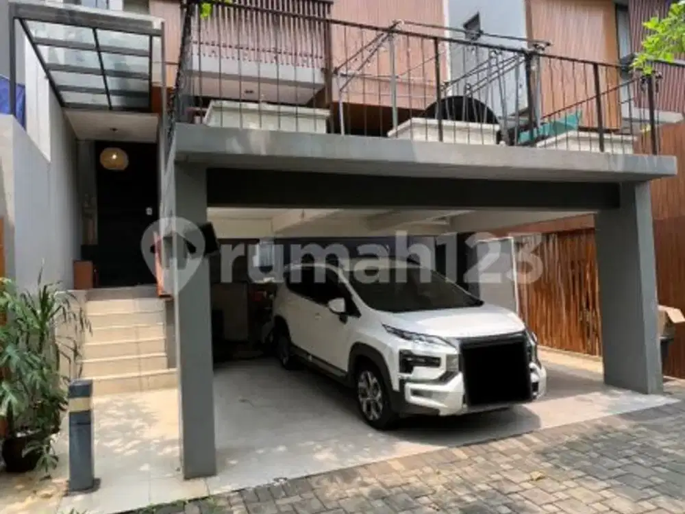 Turun Harga Dijual Cepat Rumah Bagus Full Renovasi & Furnished Cluster Caelus Greenwich Park Bsd