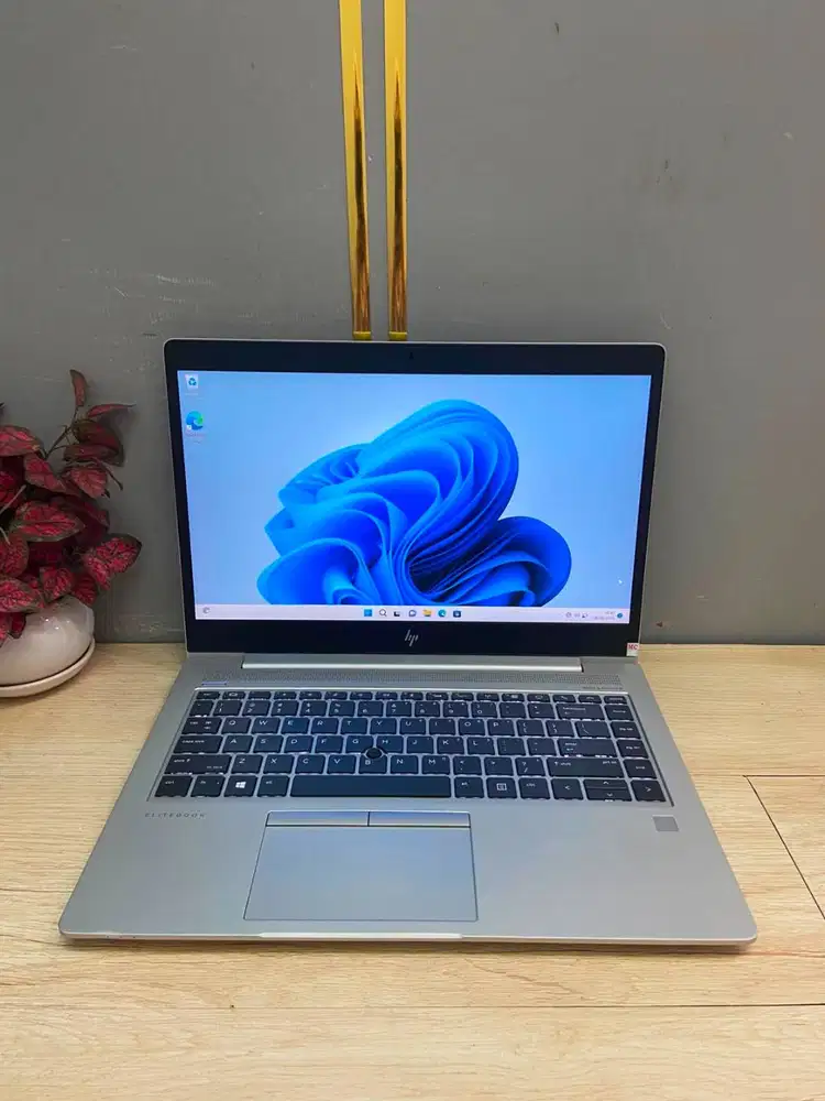 HP 745 G6 RYZEN 7-3700 16/256 LAYAR 14 INCH *ET