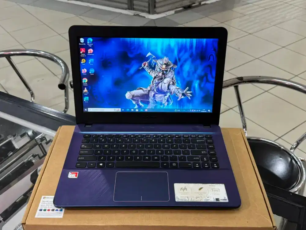 Laptop Asus X441BA AMD A4 ram 4gb/240gb Ssd