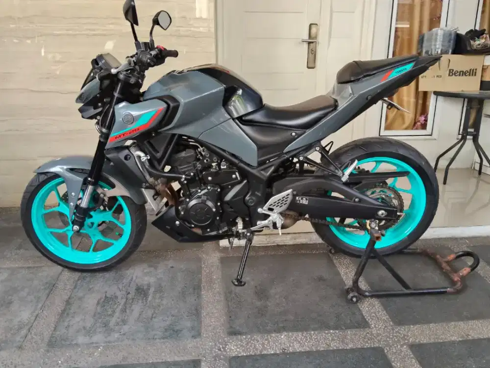 DiJuaL Yamaha Mt25 2024