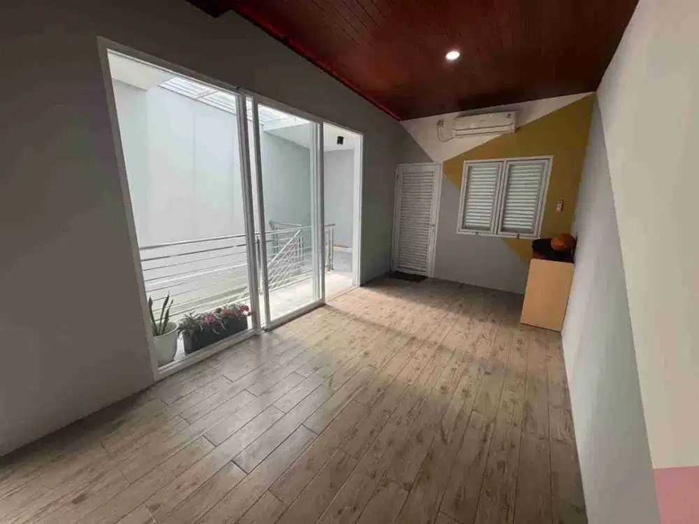 Rumah 3 Lantai Siap Huni The Gading Residence Kelapa Gading