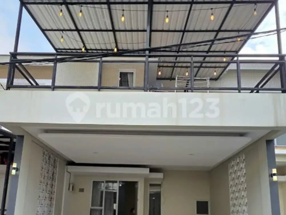 Turun Harga!!! Rumah Bagus Semi Furnished Lokasi Strategis Paradise Serpong City