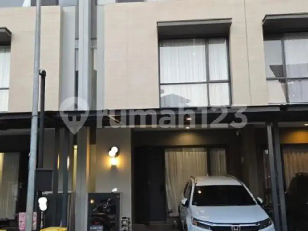Dijual Rumah 2 Lantai (5X12) Semi Furnished Cluster Lavia Citra 8 Kalideres