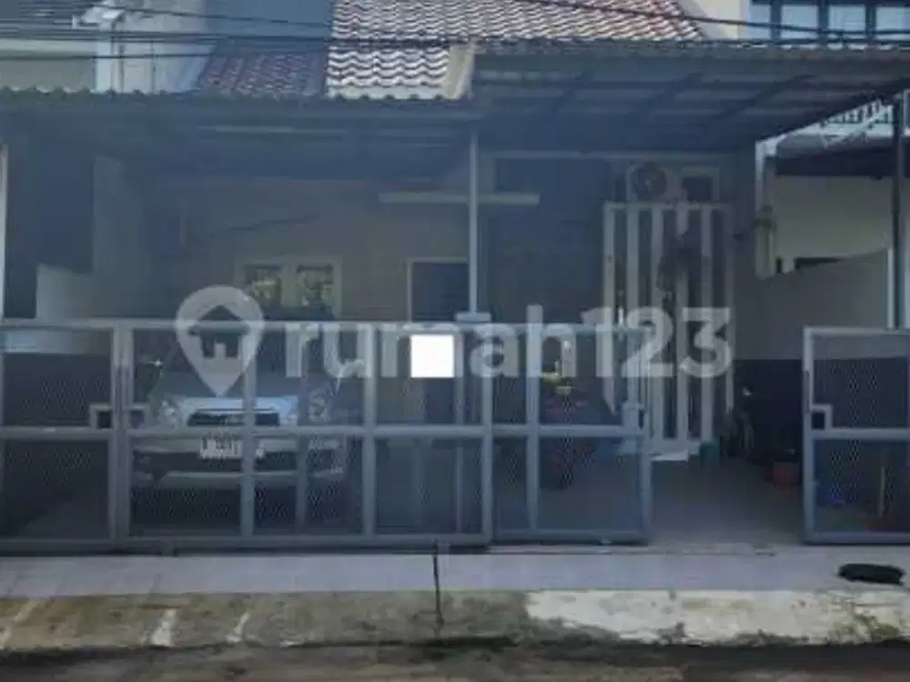 Turun Harga!! Rumah Cakep Furnished SHM di BSD Kencana Loka, Tangerang