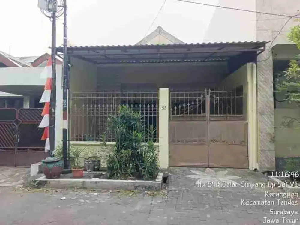 disewakan rumah di simpang Darmo permai selatan