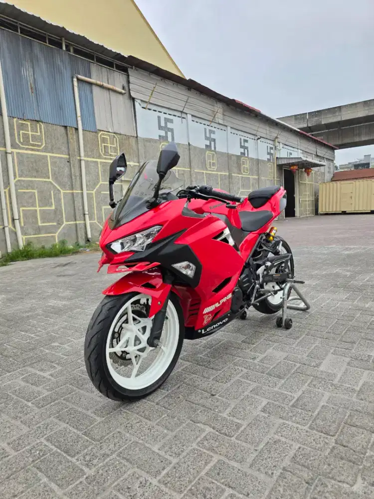 Kawasaki New Ninja 250 Merah 2023