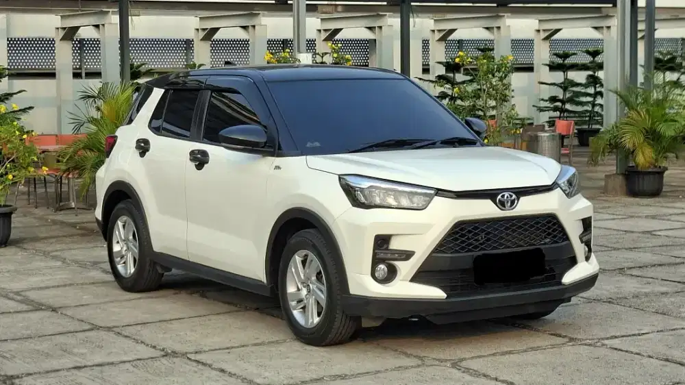 [ KM 18 RB ] Toyota Raize G 1.2 CVT 2023 Putih KM ANTIK upgrade GR