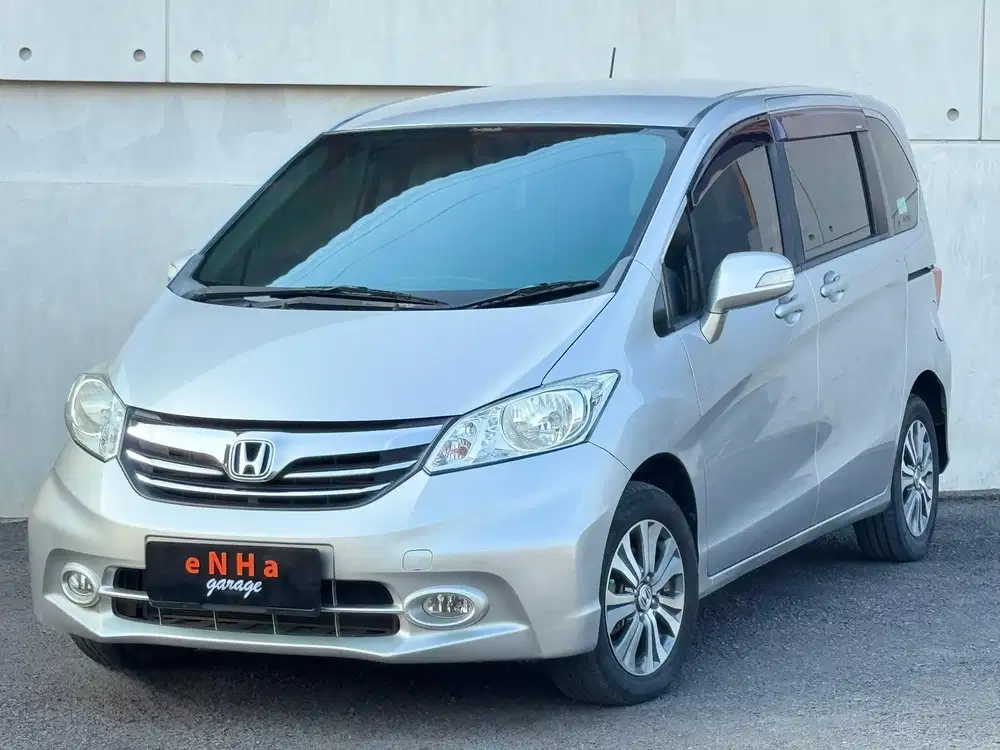 DP 18 JT.. Honda FREED E PSD 1.5 A/T 2013 Double Blower.. eNHa garage.