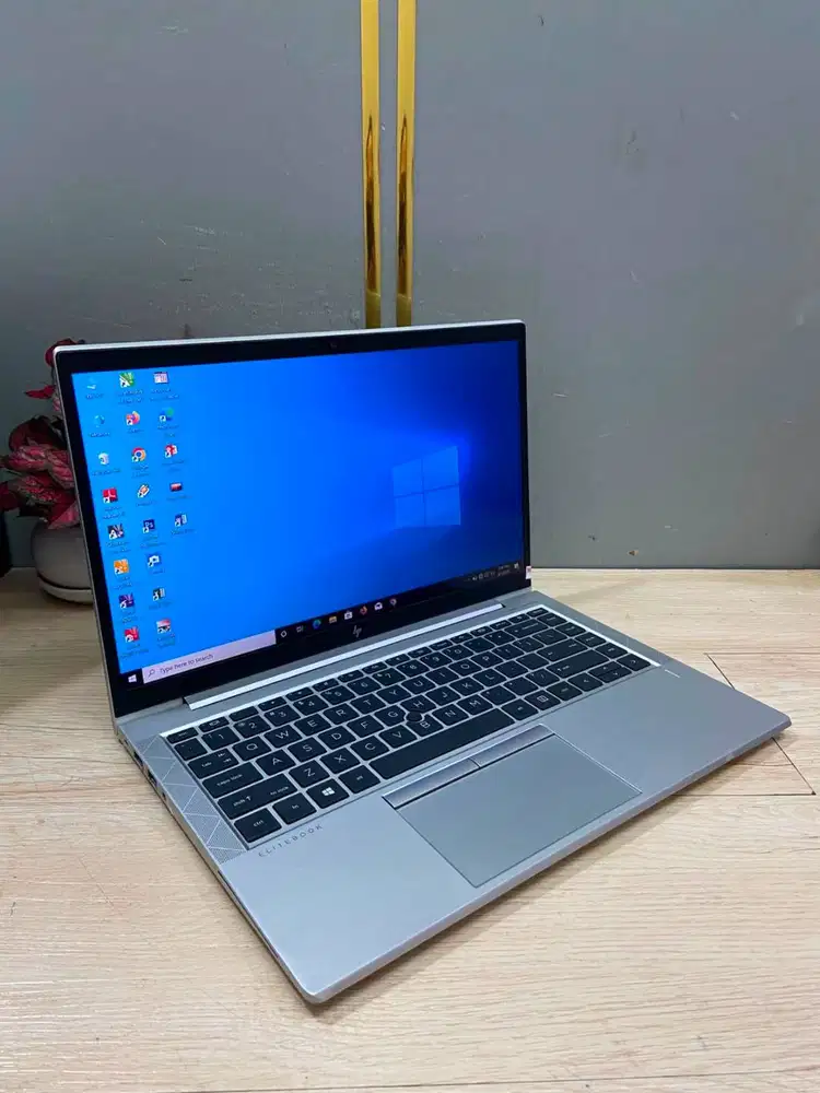 HP 845 G7 RYZEN 5-4650 16/256 LAYAR 14 INCH *ET