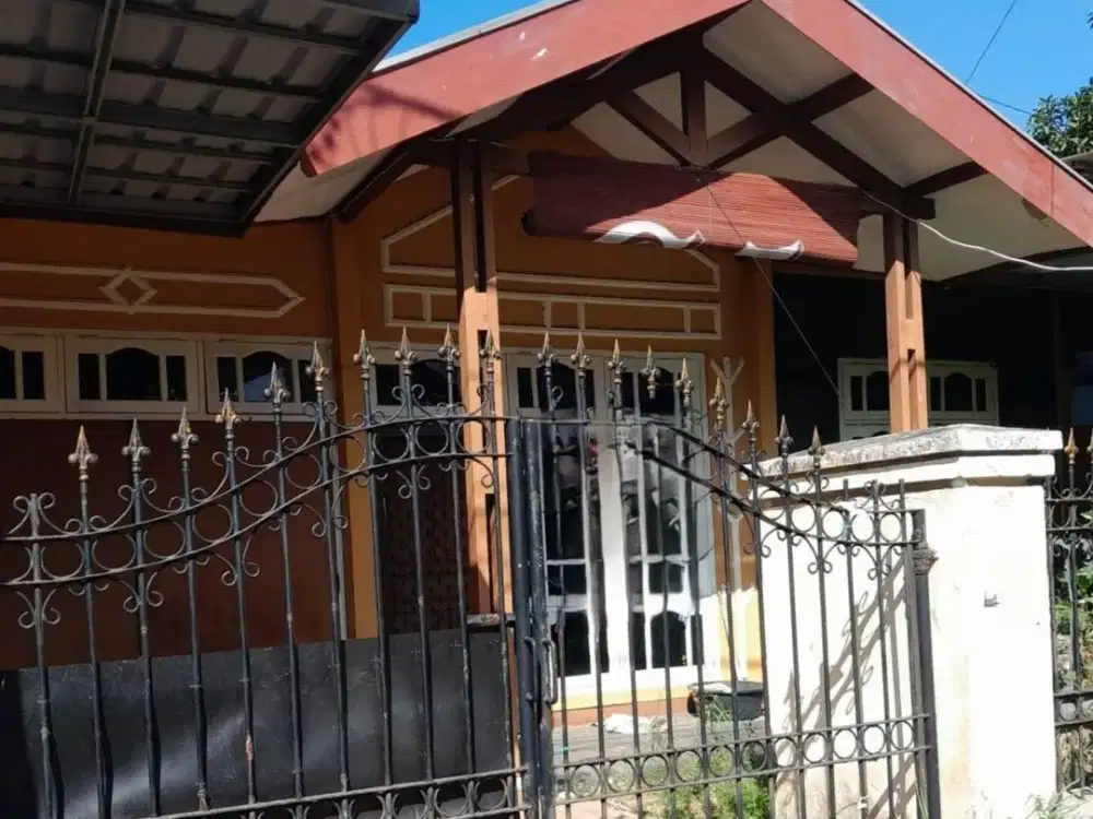 Rumah BENDUL MERISI Hadap : BARAT