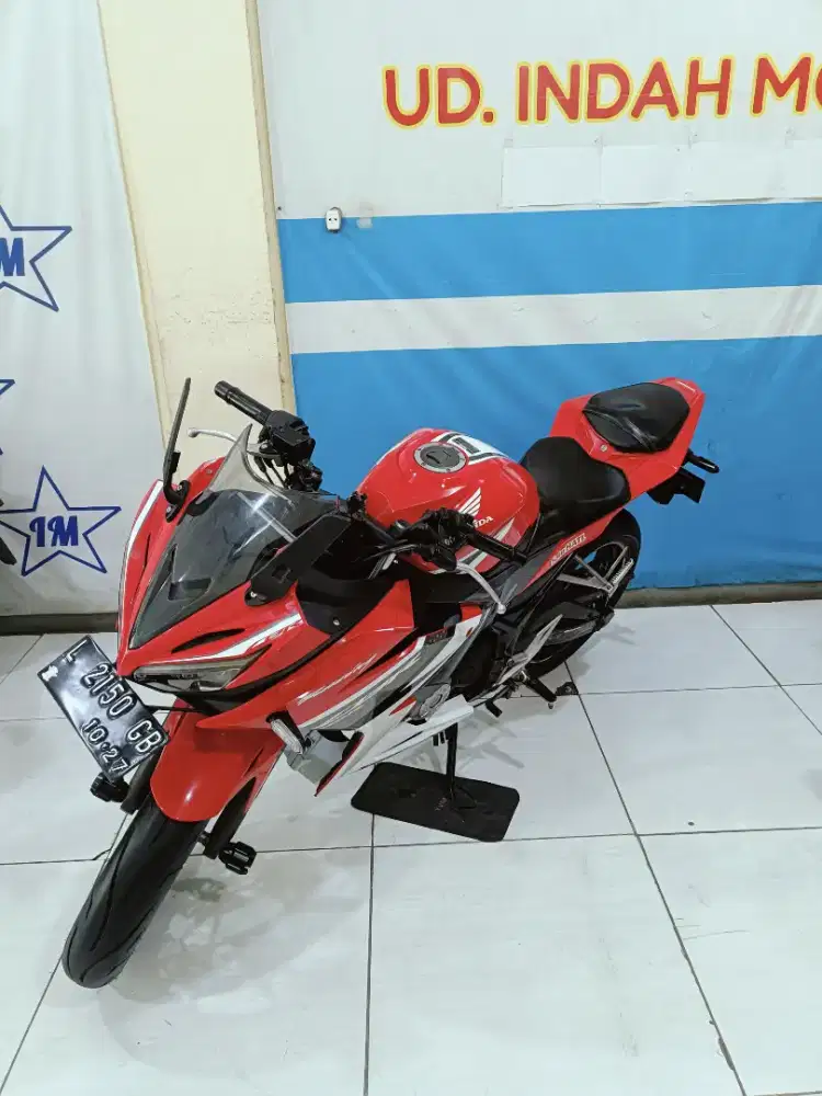 Cc150 HONDA CBR 150R TAHUN 2016 PMK 2017 bisa kredit