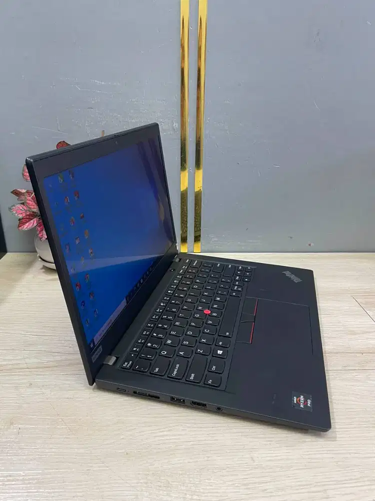 LENOVO X395 RYZEN 7-3700 8/256 LAYAR 13.3 INCH *ET