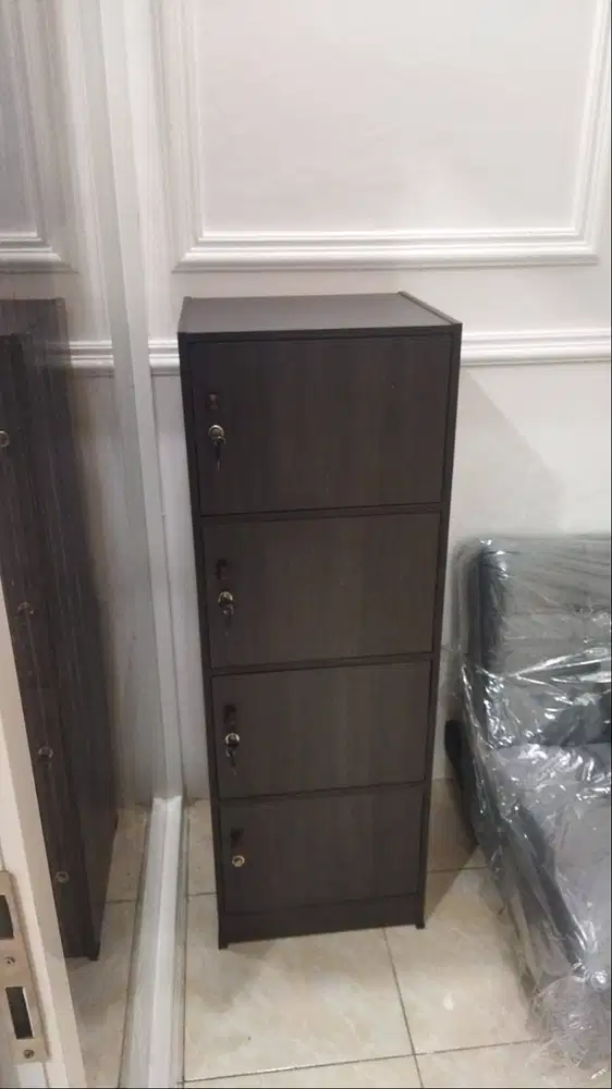 READY LEMARI LOKER 5 PINTU FULL KUNCI SALE