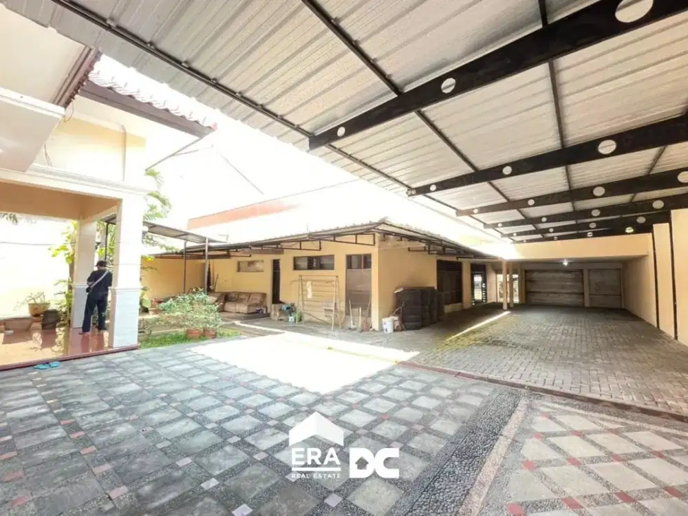 JUAL Rumah Besar Bisa Untuk Kantor di Pamularsih Semarang