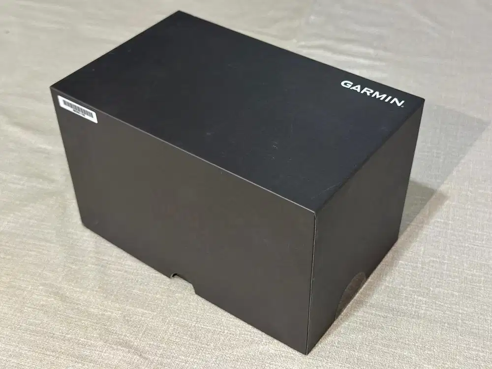 Garmin MARQ Commander (Gen 2) Carbon Ed Ultra Premium Aviator Ultimate
