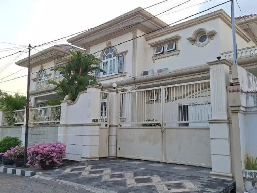 Rumah BINTANG DIPONGGO Hadap Timur Selatan