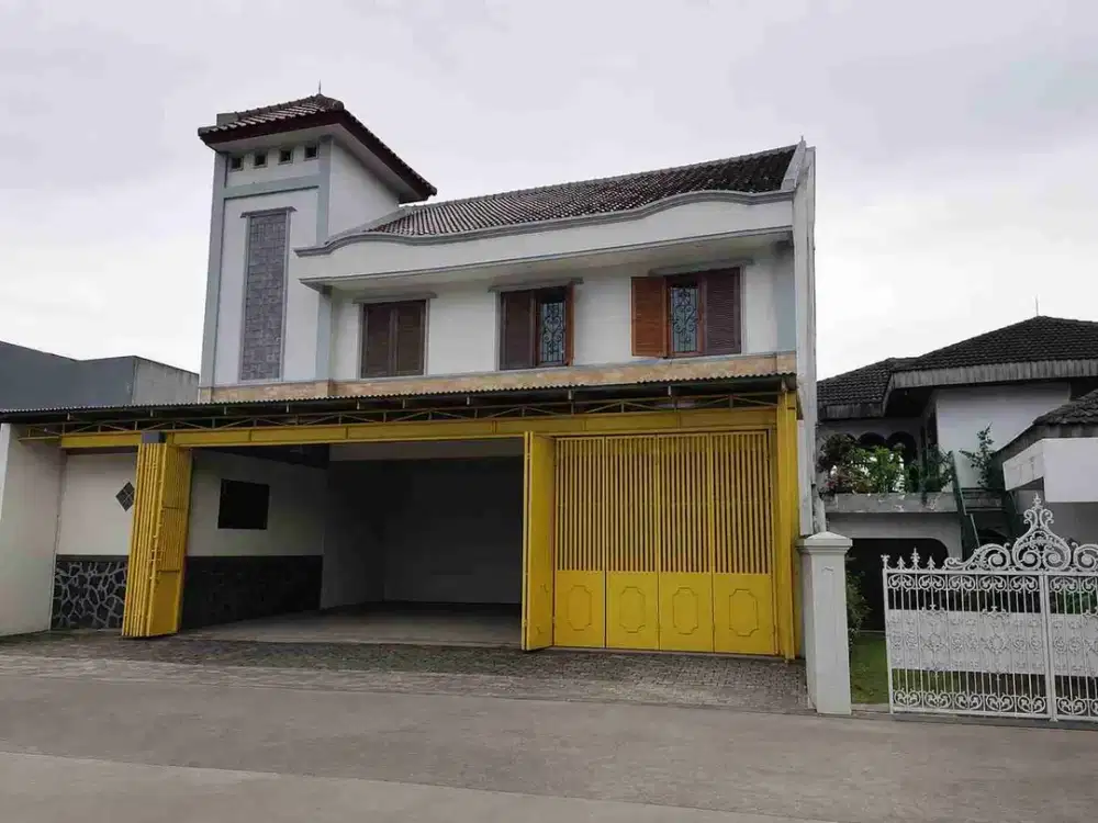 Disewakan Ruko Gandeng 2,5 Lantai Murah di Duren Jaya Bekasi Timur