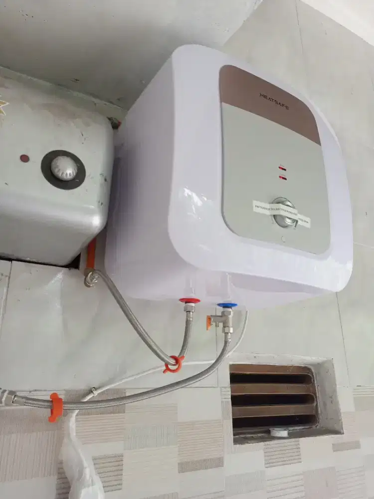 Water heater gas listrik dan solar