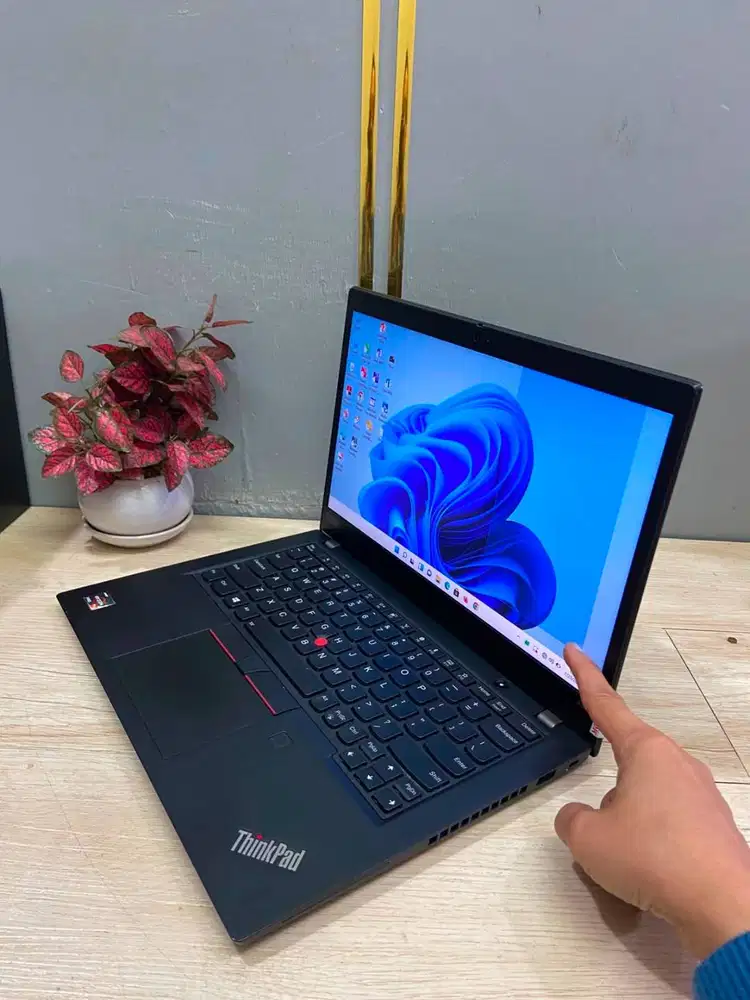 LENOVO X395 RYZEN 5-3500 8/256 LAYAR 13.3 INCH TOUCHSREEN *ET