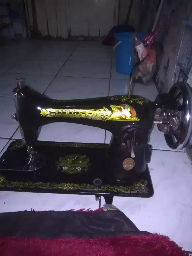 Kepala jahit kecil