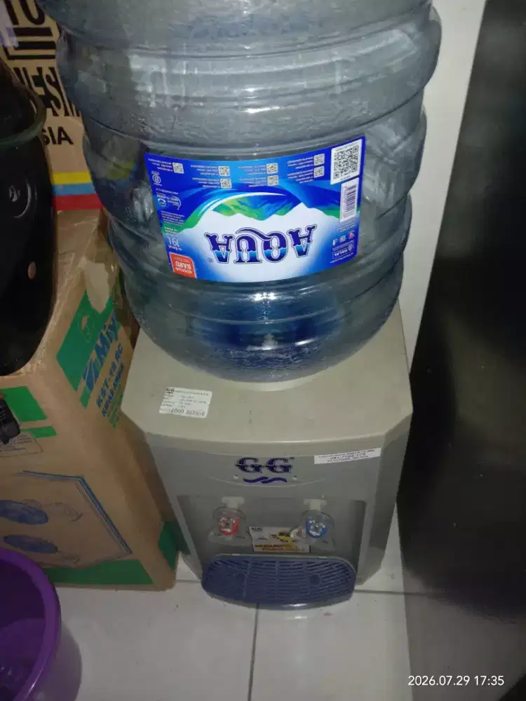 Dispnaser merk GG water