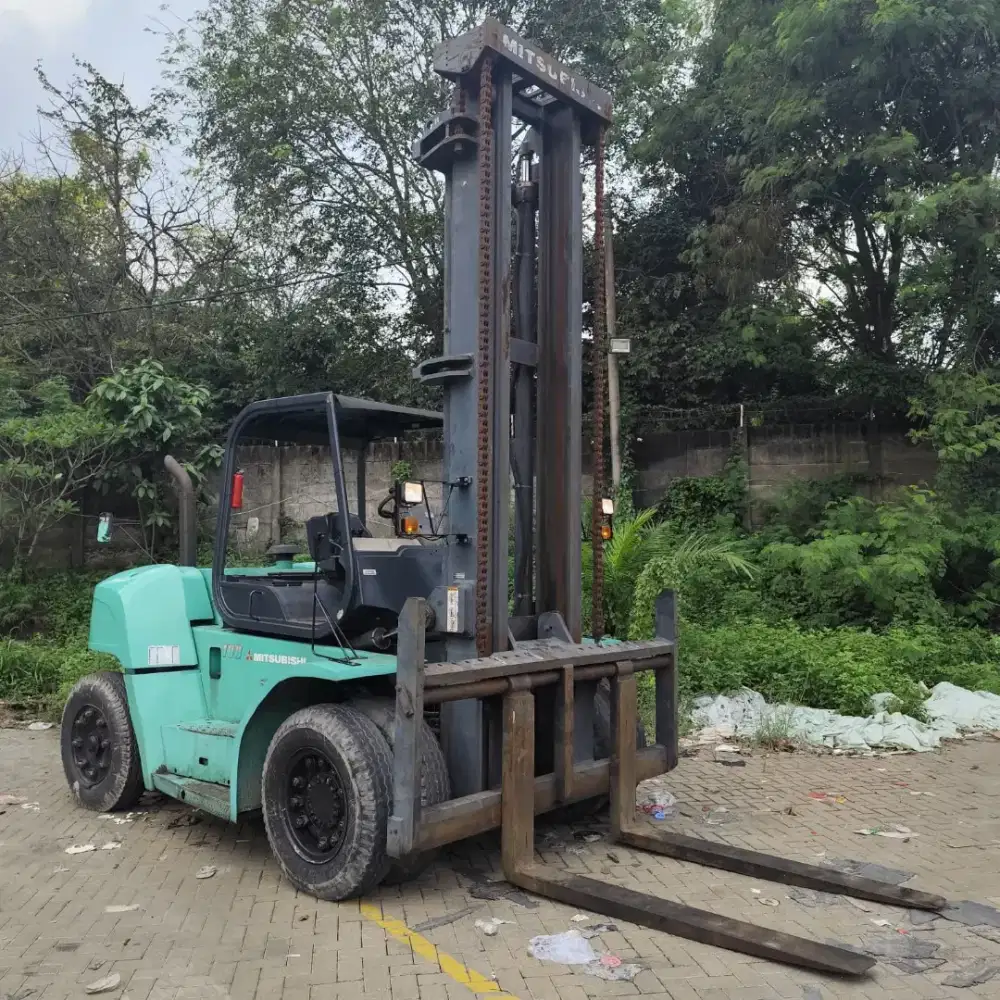 Forklift Mitsubishi 10 ton lift 6 meter sehat segar siap kerja