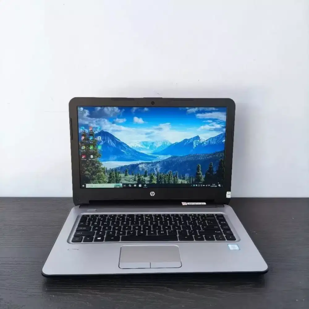 Laptop pilihan untuk sekolah dan kerja, siap temani aktivitasmu!