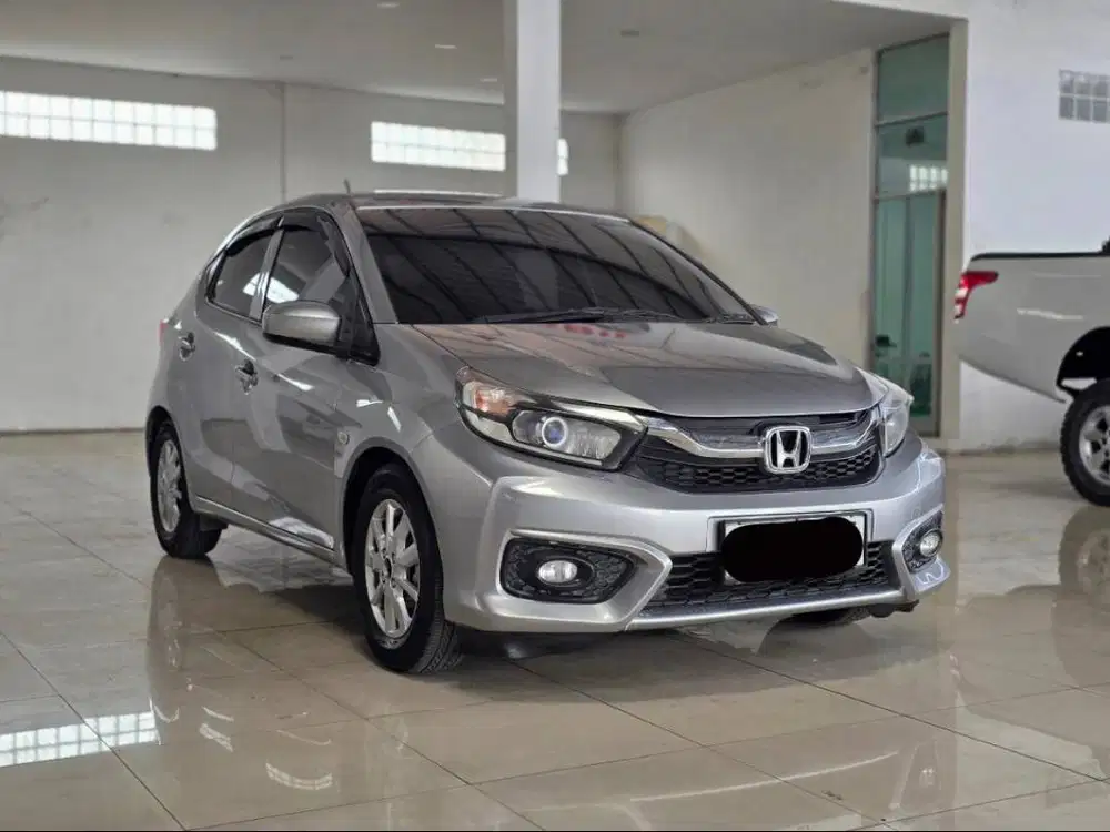 (TDP 16 JUTA) Honda Brio 1.2 Satya E CVT 2021