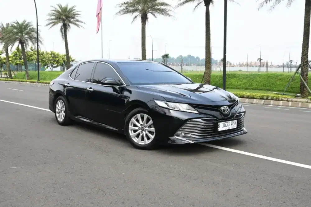 (Tdp5jt) Camry V 2020 Hitam