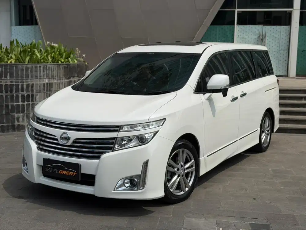 SUPER ISTIMEWA ! NISSAN ELGRAND 3.5L HIGHWAY STAR NIK 2011