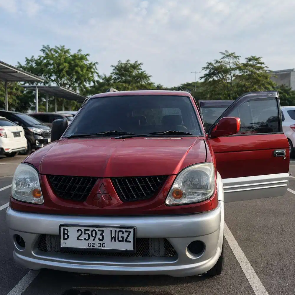 Mitsubishi Kuda 2005 Bensin