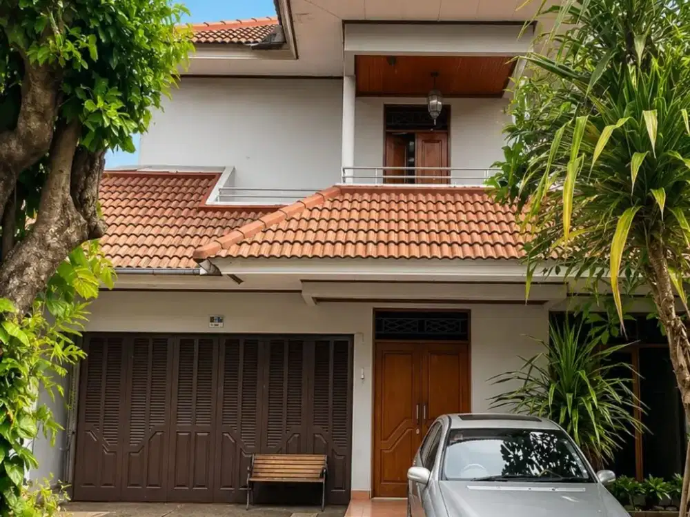 Rumah tua cantik classy lokasi staretgsi di Jakarta selatan 18958 BS