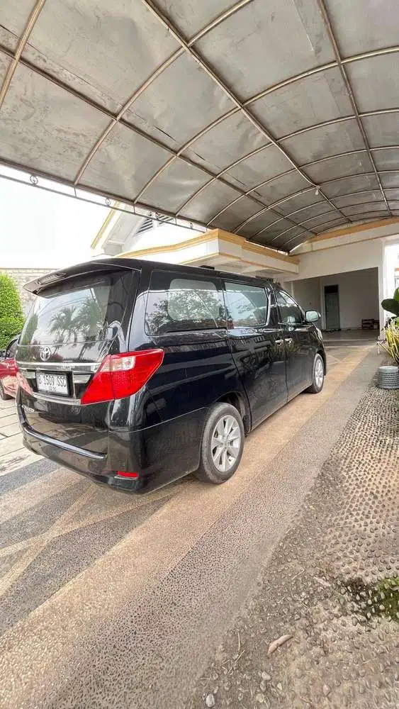 Toyota Alphard 2011 Bensin