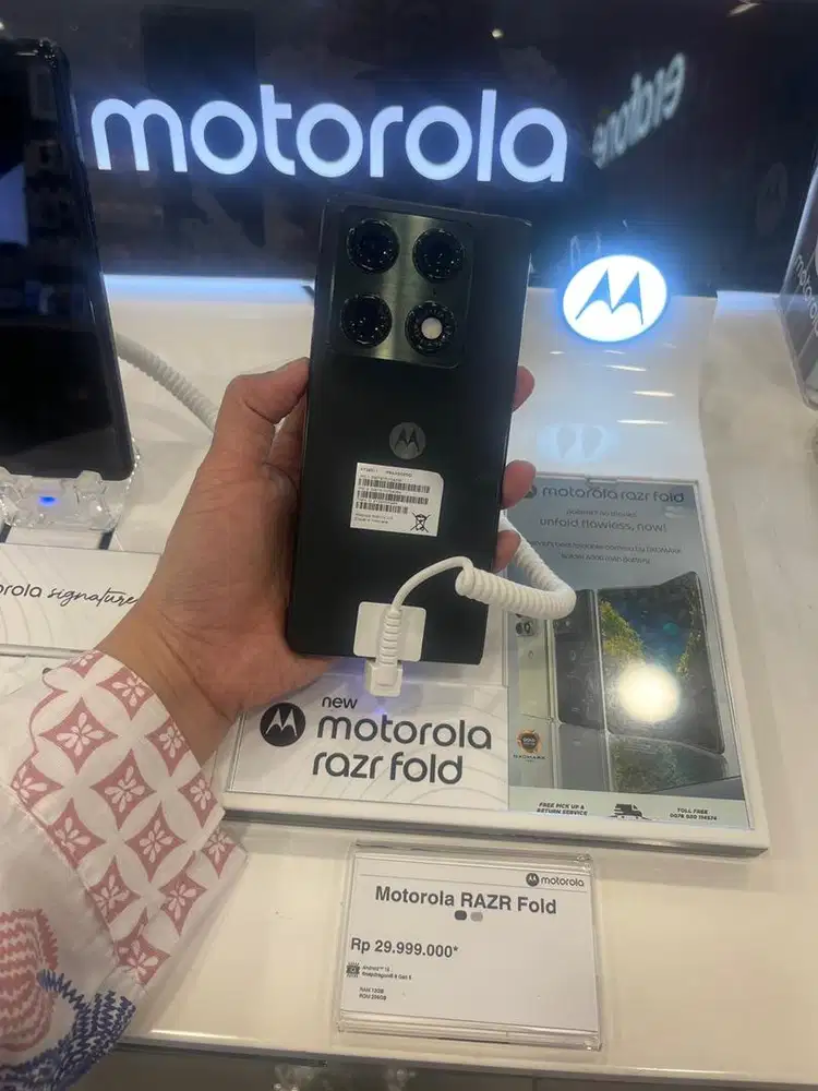 Motorola Razr Fold 12/256