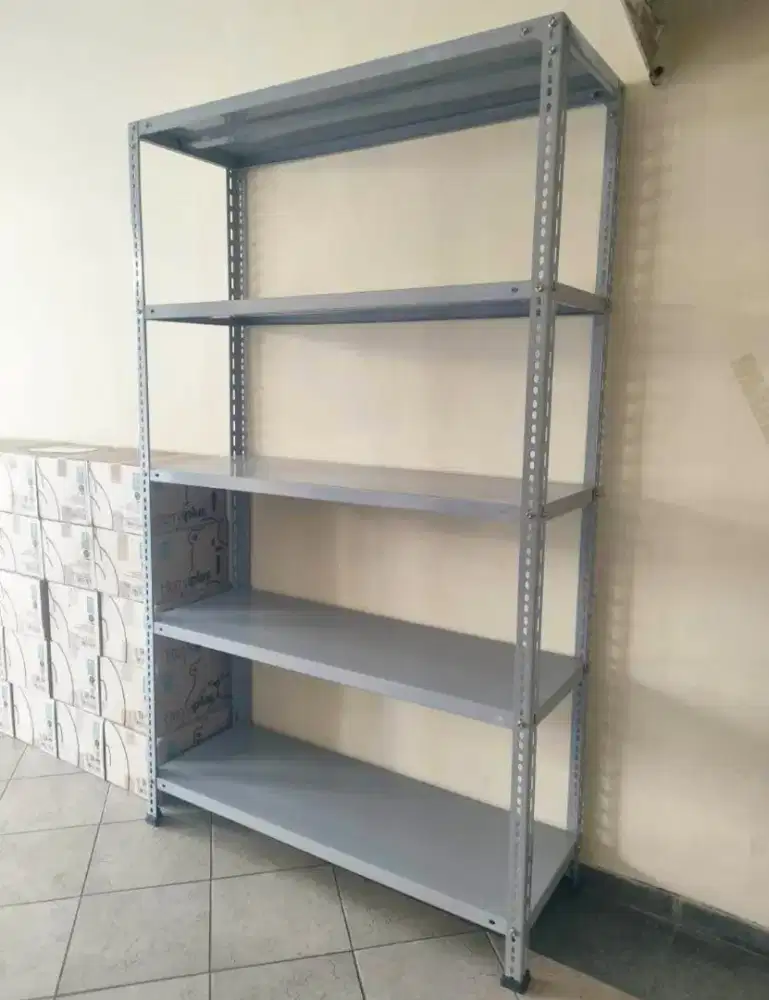 Rak gudang serbaguna