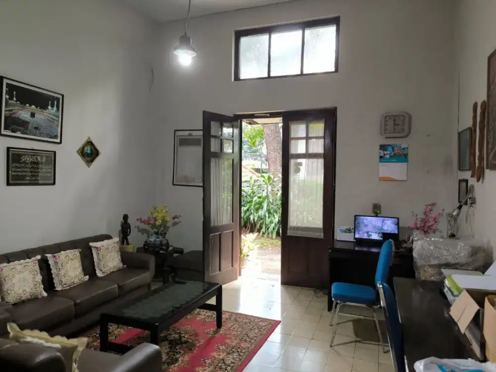 Lokasi Terbaik Rumah Tua Lebar 45m Sayap Gatot Subroto Burangrang Talaga Bodas