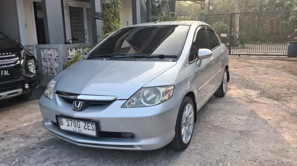 Honda city 2003 idsi ( greeesss ) a/t