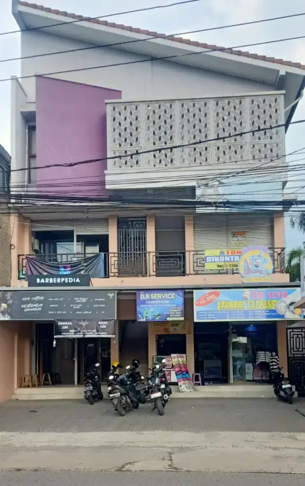 disewakan toko terletak di lantai 2