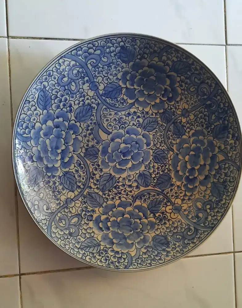Piring keramik antik ukuran diameter 41