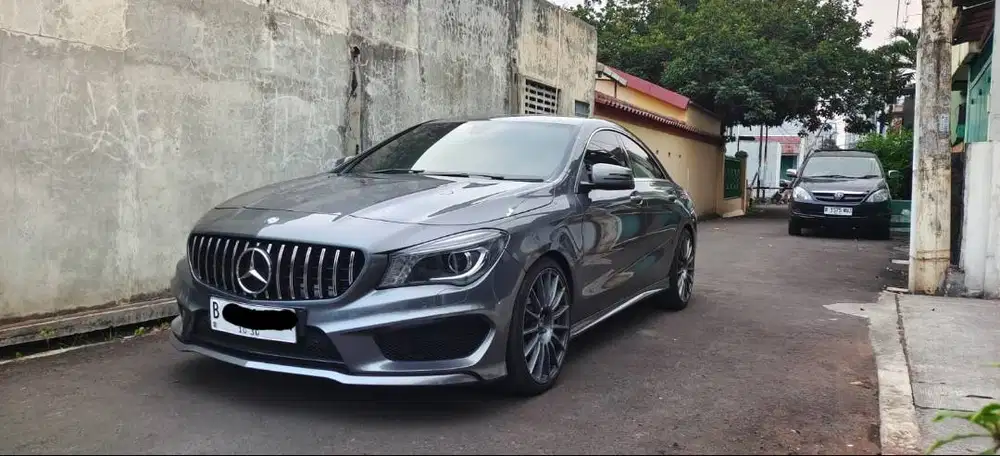 MERCEDES-BENZ CLA200 AMG 2015 LOW KM 63RB TINGGAL PAKAI