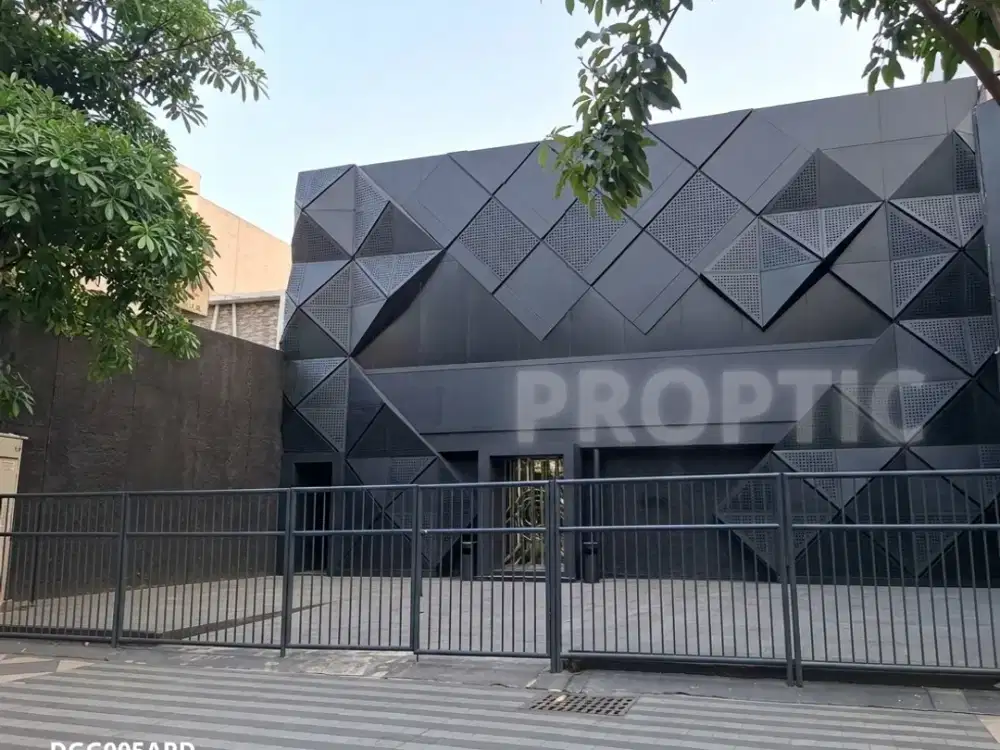 Gedung 2 Lantai Manyar Surabaya - Dgg005apd