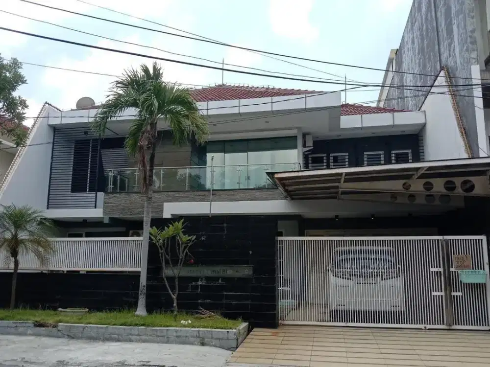 JUAL RUMAH MINIMALIS 2 LT DI DARMAHUSADA PERMAI SURABAYA , DEKAT GALAXY MALL