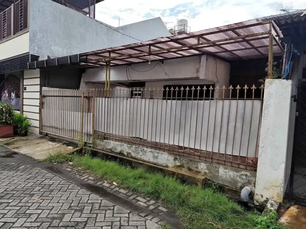 Rumah Hitung Tanah di Klampis Wisma Mukti Surababaya Timur, Dekat Raya Merr