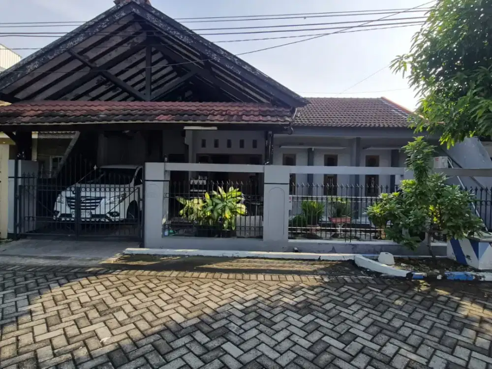 Dijual Rumah Second Terawat di Pondok Candra Hadap Favorit, Dekat Tol Tambak Sumur