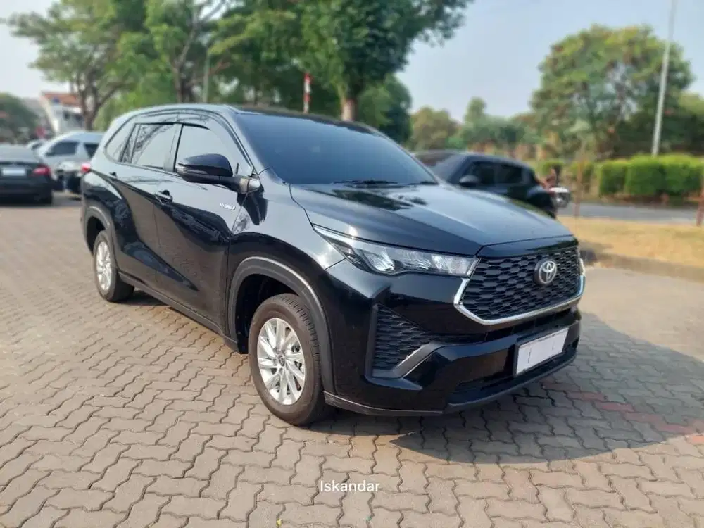 Zenix G Hybrid'23 Pjk 06'27 Tgn1 Km70rb record Siap pakai