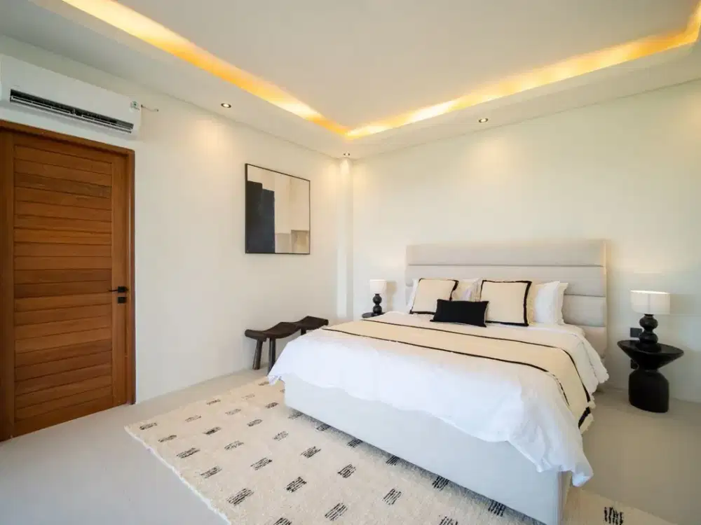 MODERN TROPICAL VIILA BERAWA CANGGU