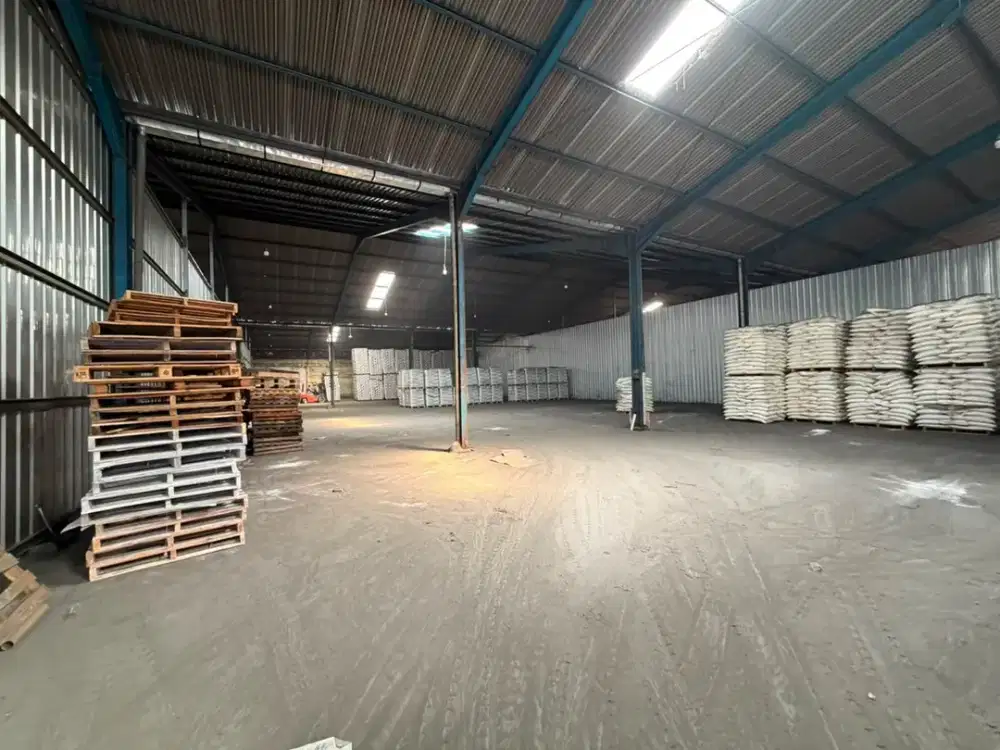 DISEWAKAN Gudang dalam Kawasan Pergudangan  Daan Mogot, Tangerang