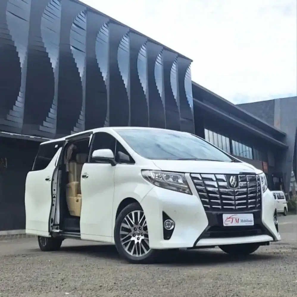 Alphard 2.5G AT 2015
