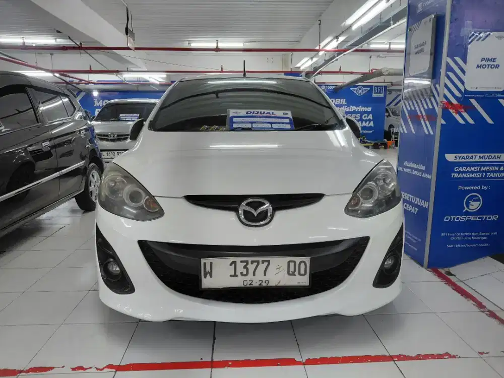 Mazda 2 2012 Bensin